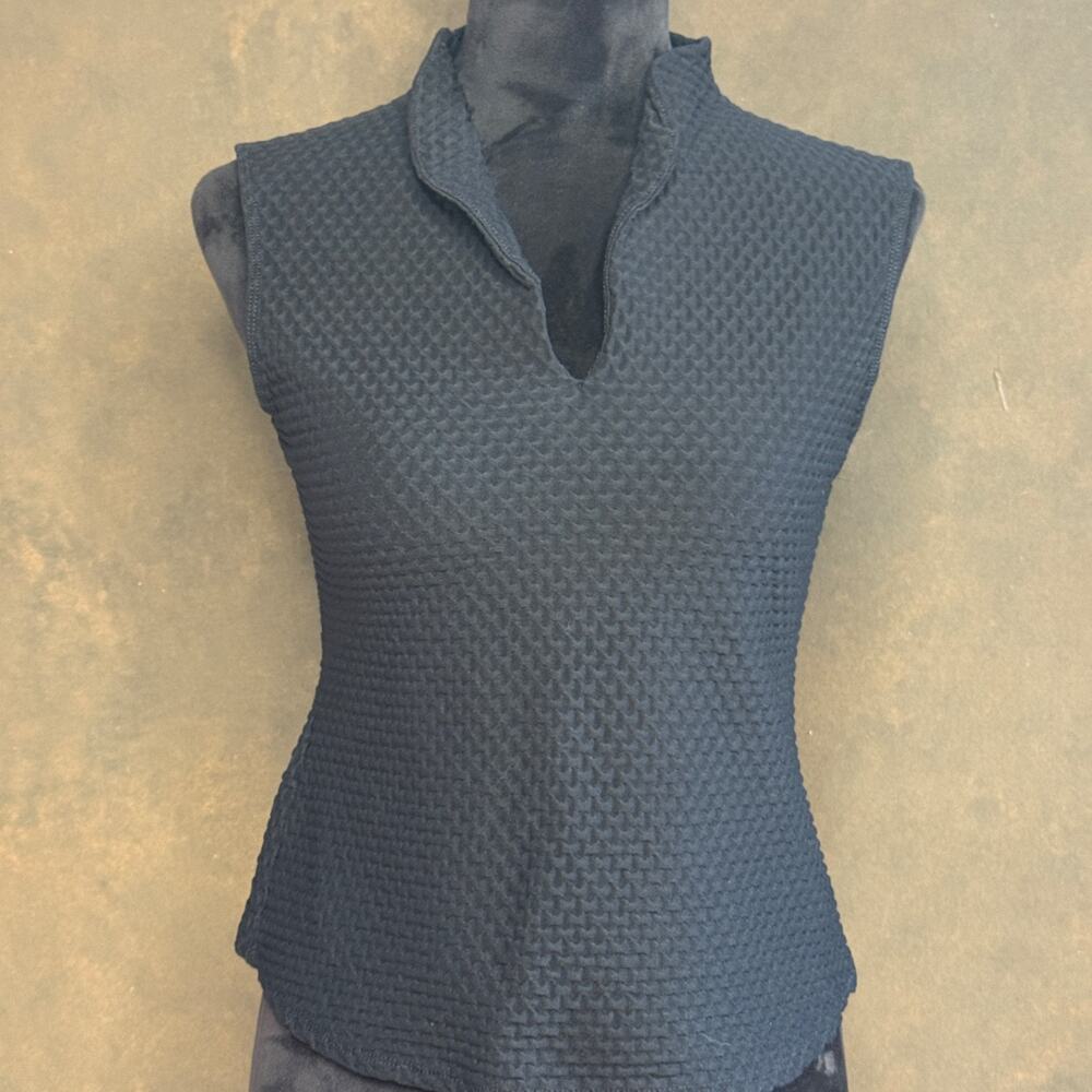 Vintage Y2K G Wheels Black Textured Sleeveless Split Collar Stretch Top Small US